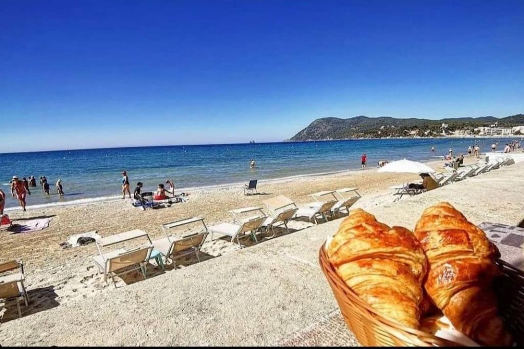 T2 Avec Clim Et Terrasse Vue Mer, Les Sablettes La Seyne-sur-Mer Exteriér fotografie